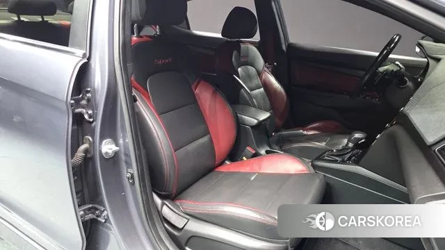 Hyundai Avante AD id 3709496 из Кореи 20