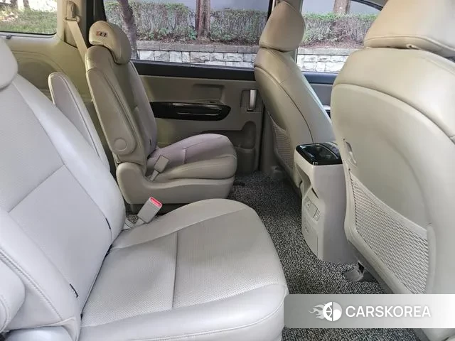 Kia The New Carnival id 2976827 из Кореи 20