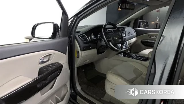 Kia The New Carnival id 3386227 из Кореи 20