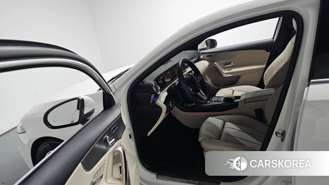 Mercedes-Benz A-Class W177 id 4529617 из Кореи 33
