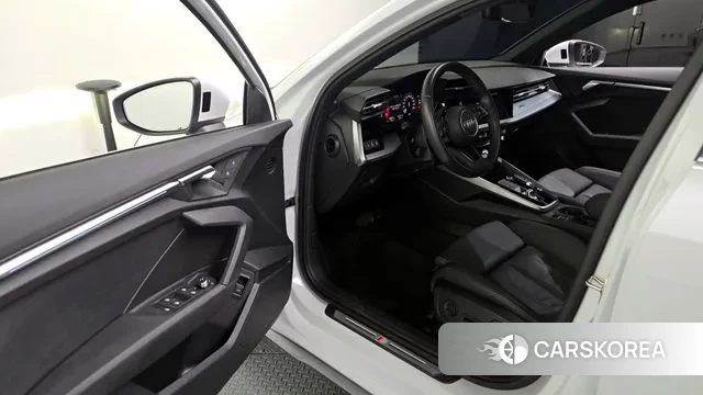 Audi A3 (8Y) id 3052921 из Кореи 20