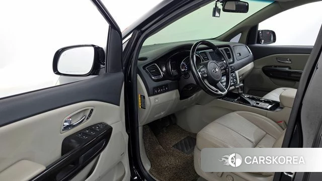 Kia The New Carnival id 4760056 из Кореи 20