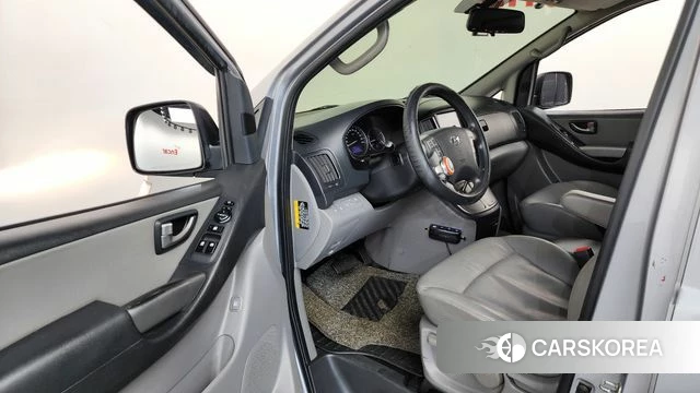 Hyundai The New Grand Starex id 4417466 из Кореи 34