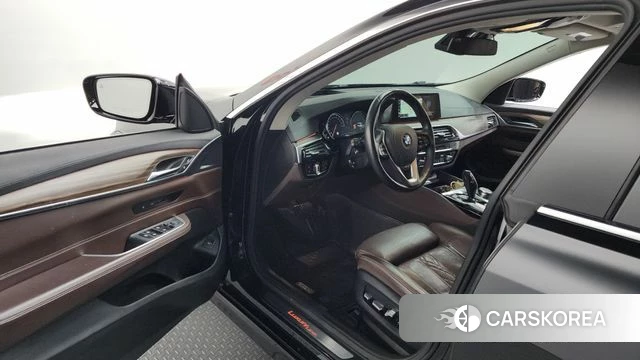 BMW 6 Series GT (G32) id 4318124 из Кореи 35