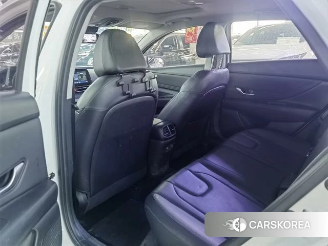 Hyundai Elantra id 3920379 из Китая 11