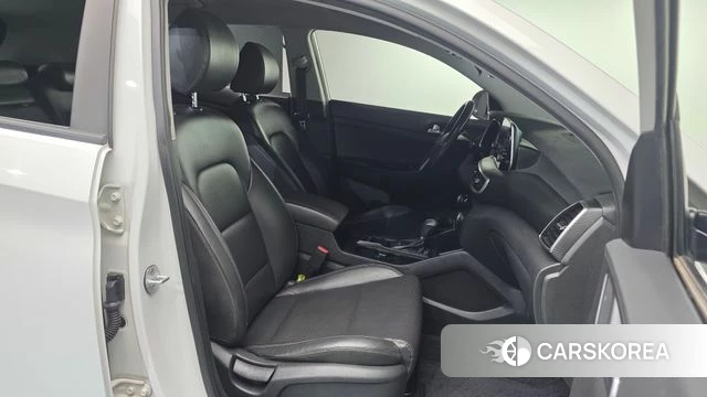 Hyundai All New Tucson id 3917188 из Кореи 20