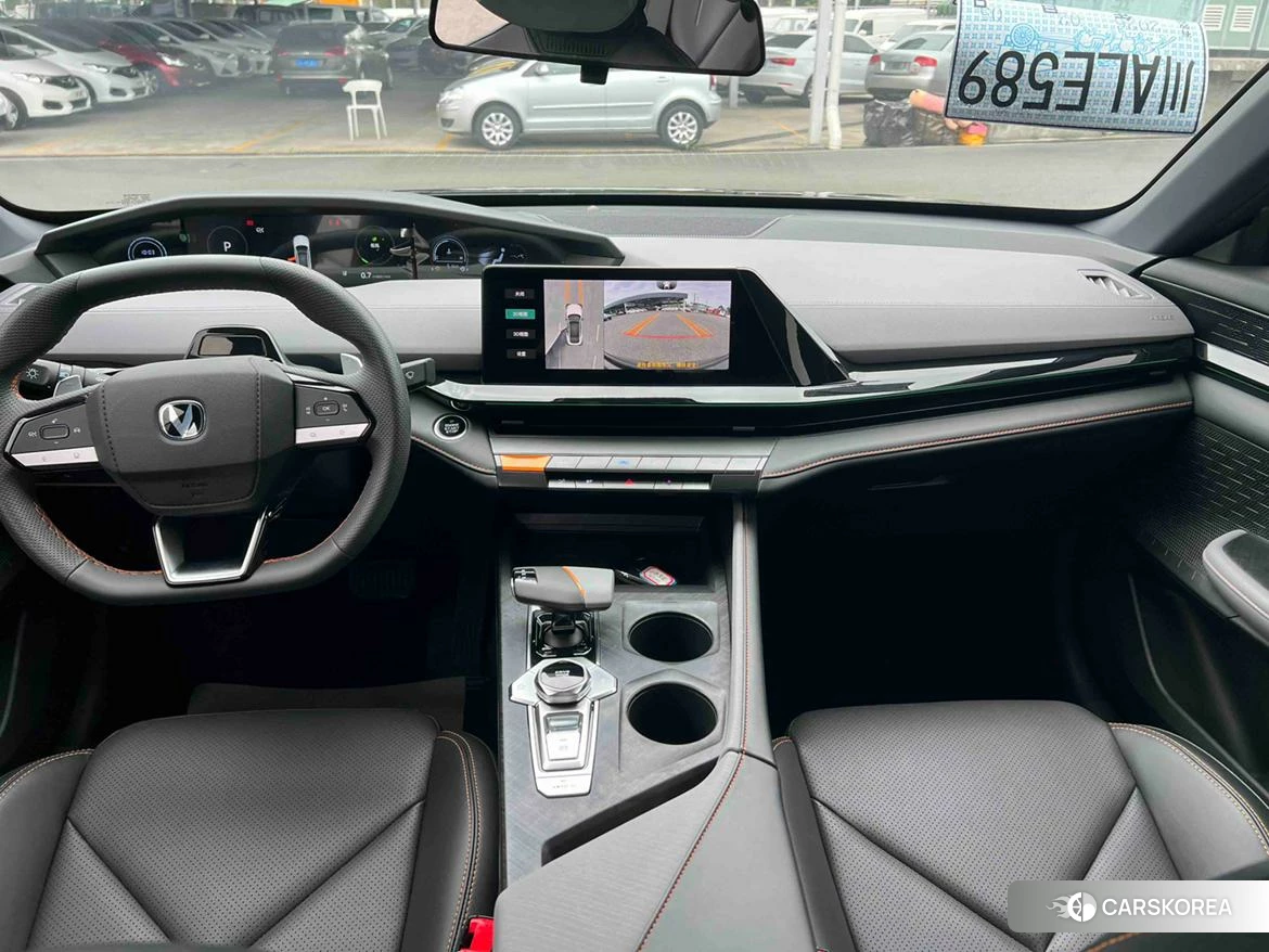 Chang'an UNI-V id 4461458 из Китая 11