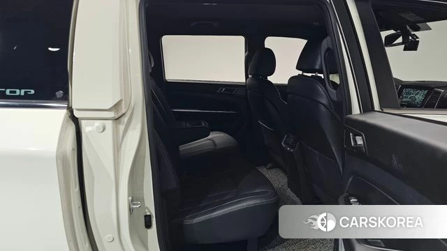 Ssangyong The New Rexton Sports Cannes id 4730635 из Кореи 31