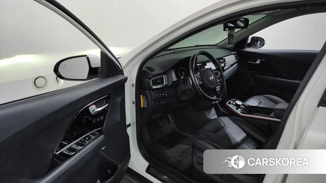 Kia Niro EV id 4698610 из Кореи 34
