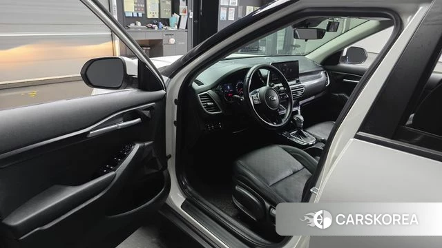 Kia Seltos id 4580693 из Кореи 20