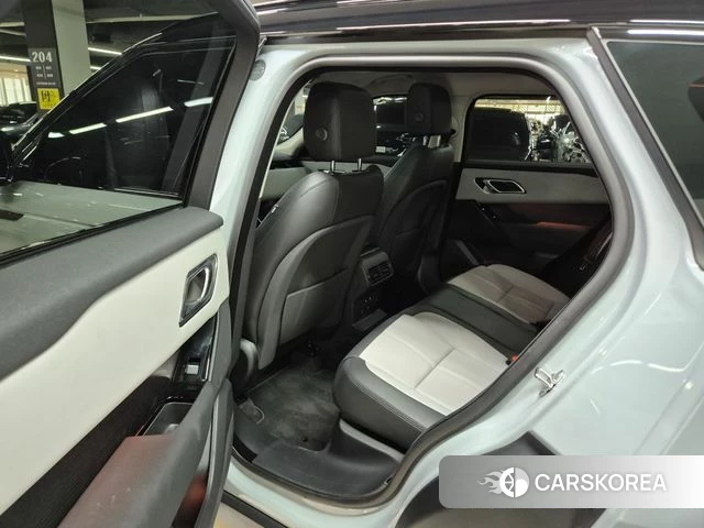 Land Rover Range Rover Velar id 3858188 из Кореи 19