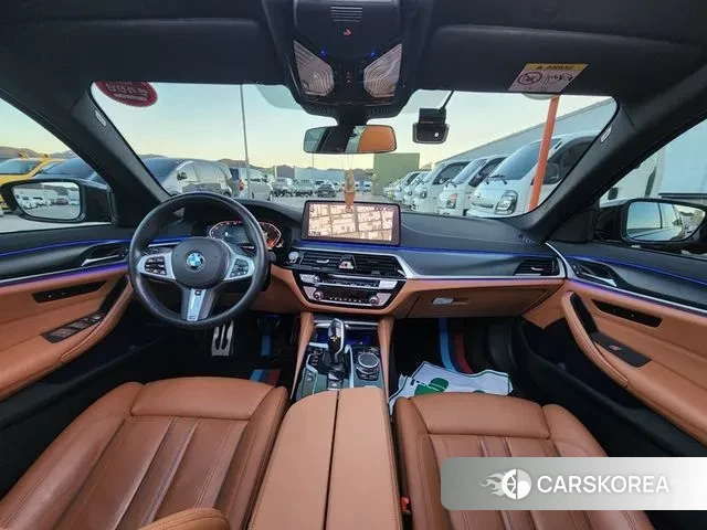 BMW 5 Series (G30) id 3691106 из Кореи 20