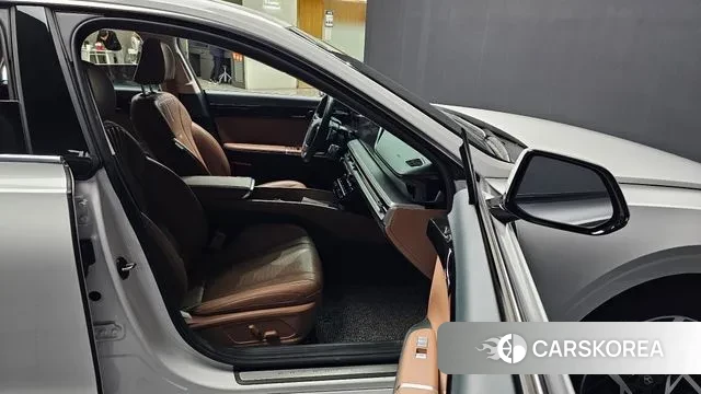 Hyundai Grandeur (GN7) id 2910120 из Кореи 20