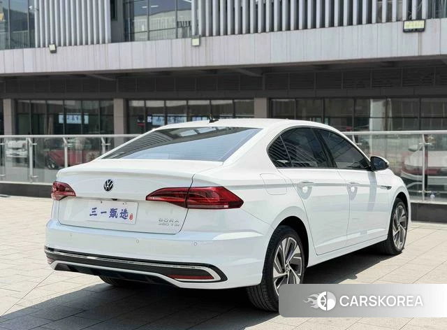 Volkswagen Bora id 4260168 из Китая 19