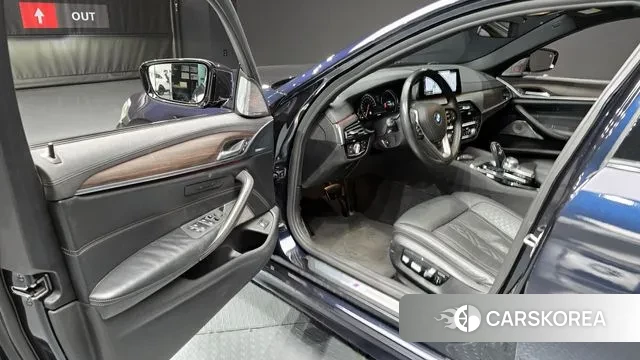 BMW 5 Series (G30) id 3009453 из Кореи 20