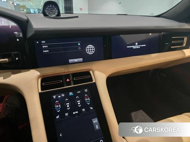 Porsche Taycan id 3964968 из Кореи 19