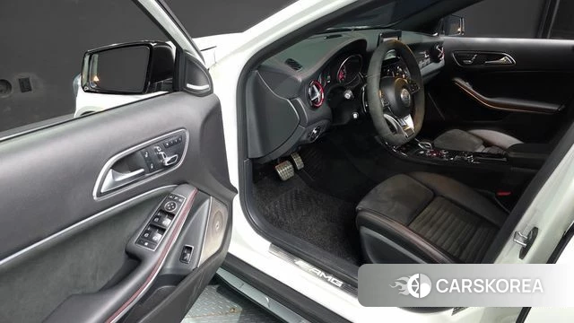 Mercedes-Benz GLA-Class X156 id 4403443 из Кореи 29