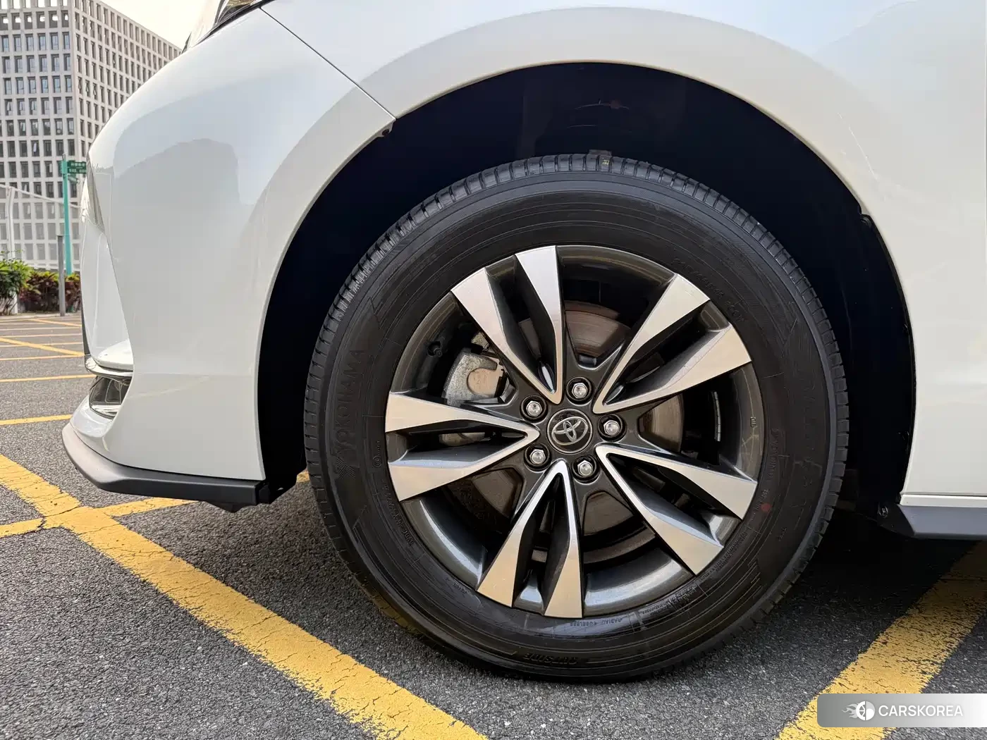 Toyota Grevia id 4512945 из Китая 23