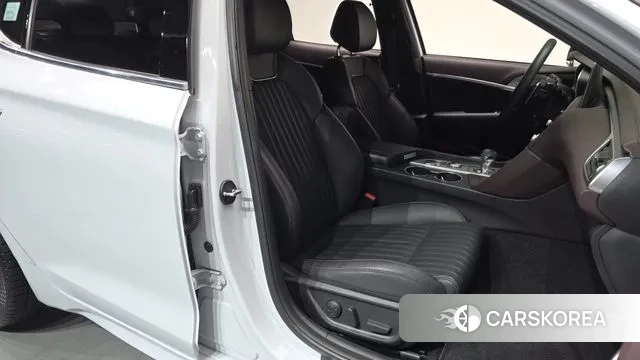 Genesis G70 id 3525687 из Кореи 20