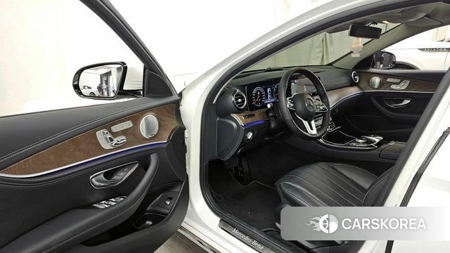 Mercedes-Benz E-Class W213 id 3801360 из Кореи 20