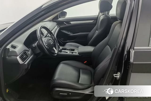 Honda Accord id 4258183 из Китая 24