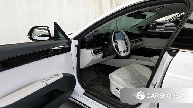 Hyundai Grandeur Hybrid (GN7) id 4186470 из Кореи 20