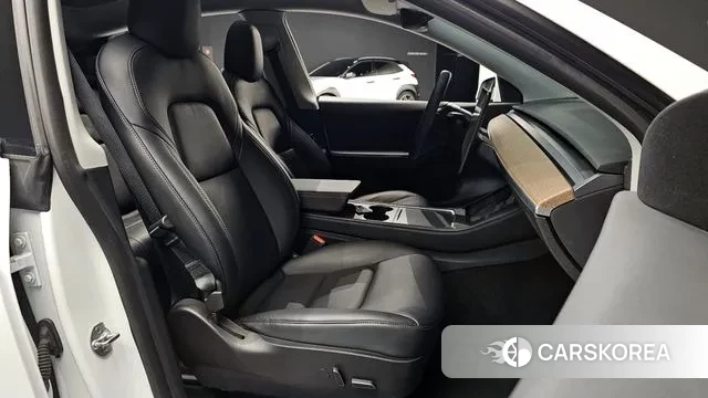 Tesla Model Y id 3273987 из Кореи 20