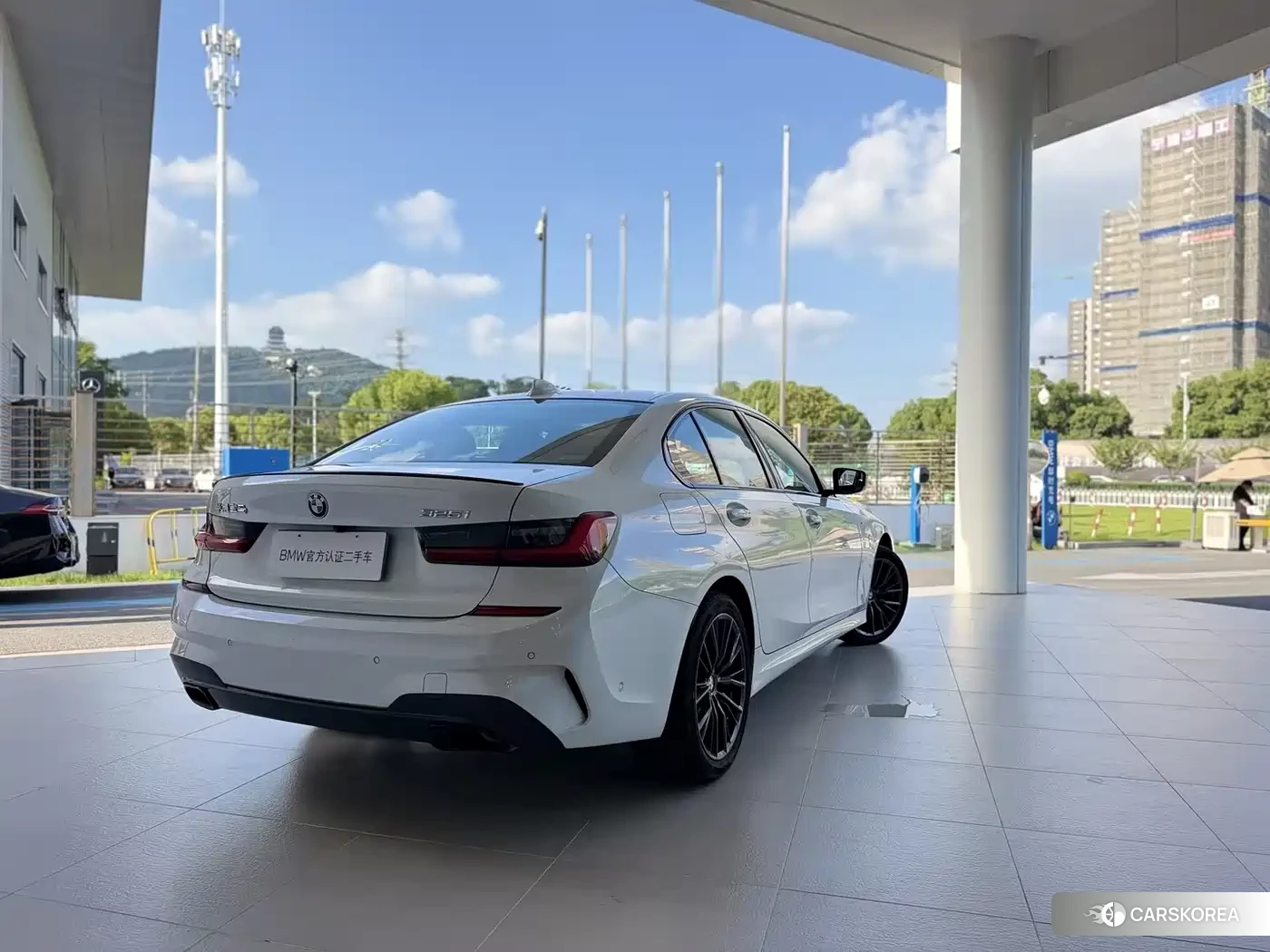BMW 3 series id 4576343 из Китая 13
