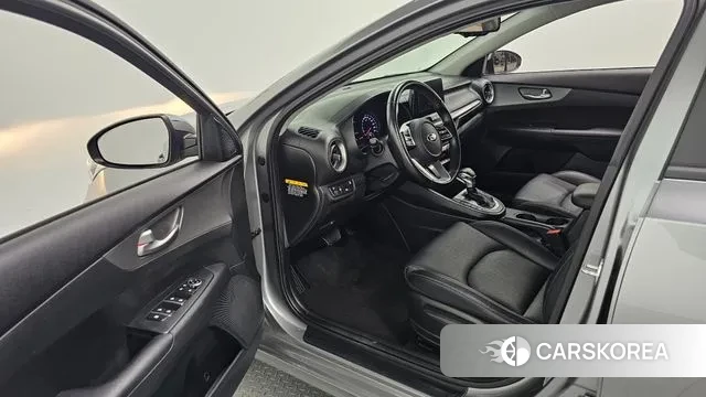 Kia Come New K3 id 3454319 из Кореи 20