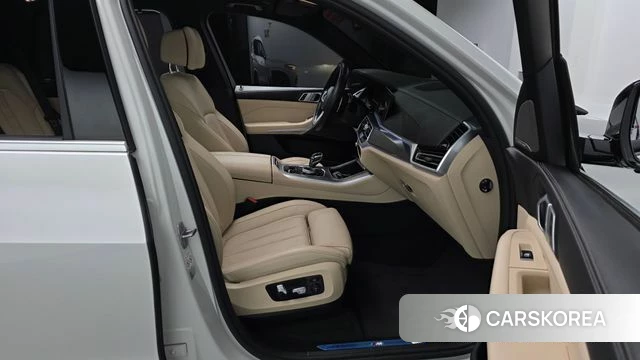 BMW X5 (G05) id 4849043 из Кореи 32