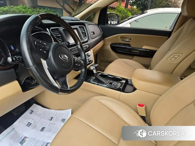 Kia The New Carnival id 4849854 из Кореи 17