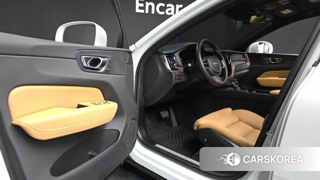 Volvo XC60 second Generation id 4626193 из Кореи 34