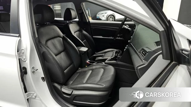 Hyundai The New Avante AD id 3942618 из Кореи 20