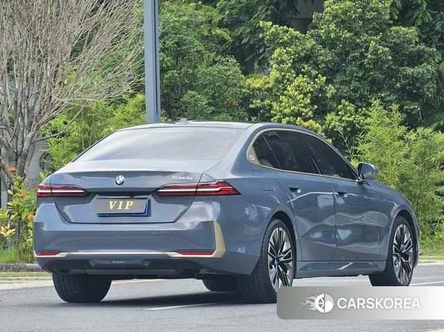 BMW 5 series id 4278499 из Китая 15