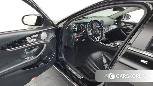 Mercedes-Benz E-Class W213 id 3469596 из Кореи 20