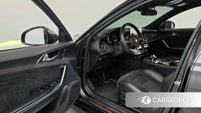 Kia Stinger Meister id 4784232 из Кореи 36