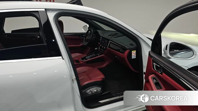 Porsche Macan id 4585586 из Кореи 35