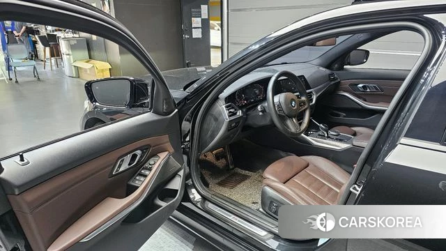 BMW 3 Series (G20) id 4268990 из Кореи 32