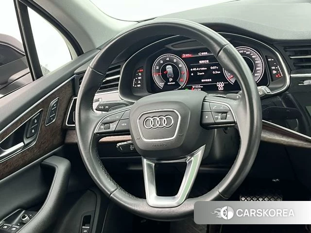 Audi Q7 id 4253332 из Китая 28