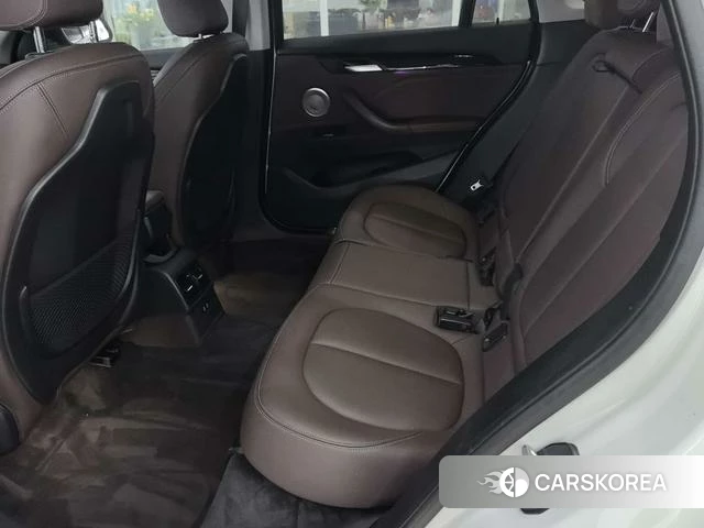 BMW X1 id 4259267 из Китая 17