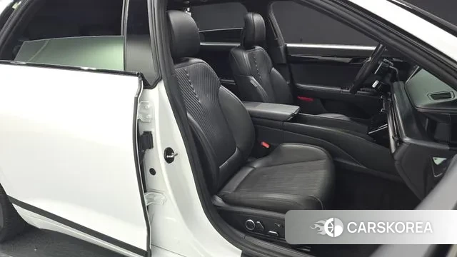 Hyundai Grandeur Hybrid (GN7) id 3523992 из Кореи 20