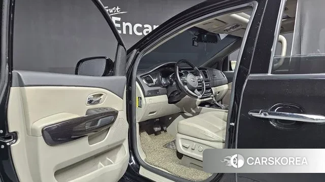 Kia The New Carnival id 3000524 из Кореи 20