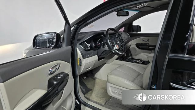 Kia All New Carnival id 3886596 из Кореи 20