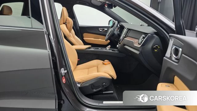 Volvo XC60 second Generation id 3858967 из Кореи 21