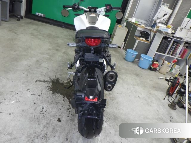 Проданный Honda CB1000R id 4184757 из Японии, фото 30