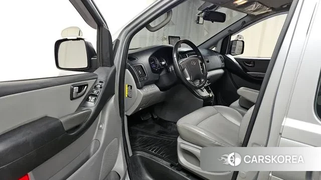 Hyundai The New Grand Starex id 3330359 из Кореи 20