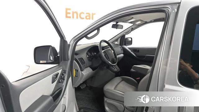 Hyundai The New Grand Starex id 4619755 из Кореи 30
