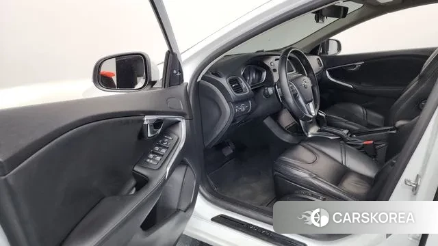 Volvo V40 Cross-Country id 3742811 из Кореи 20