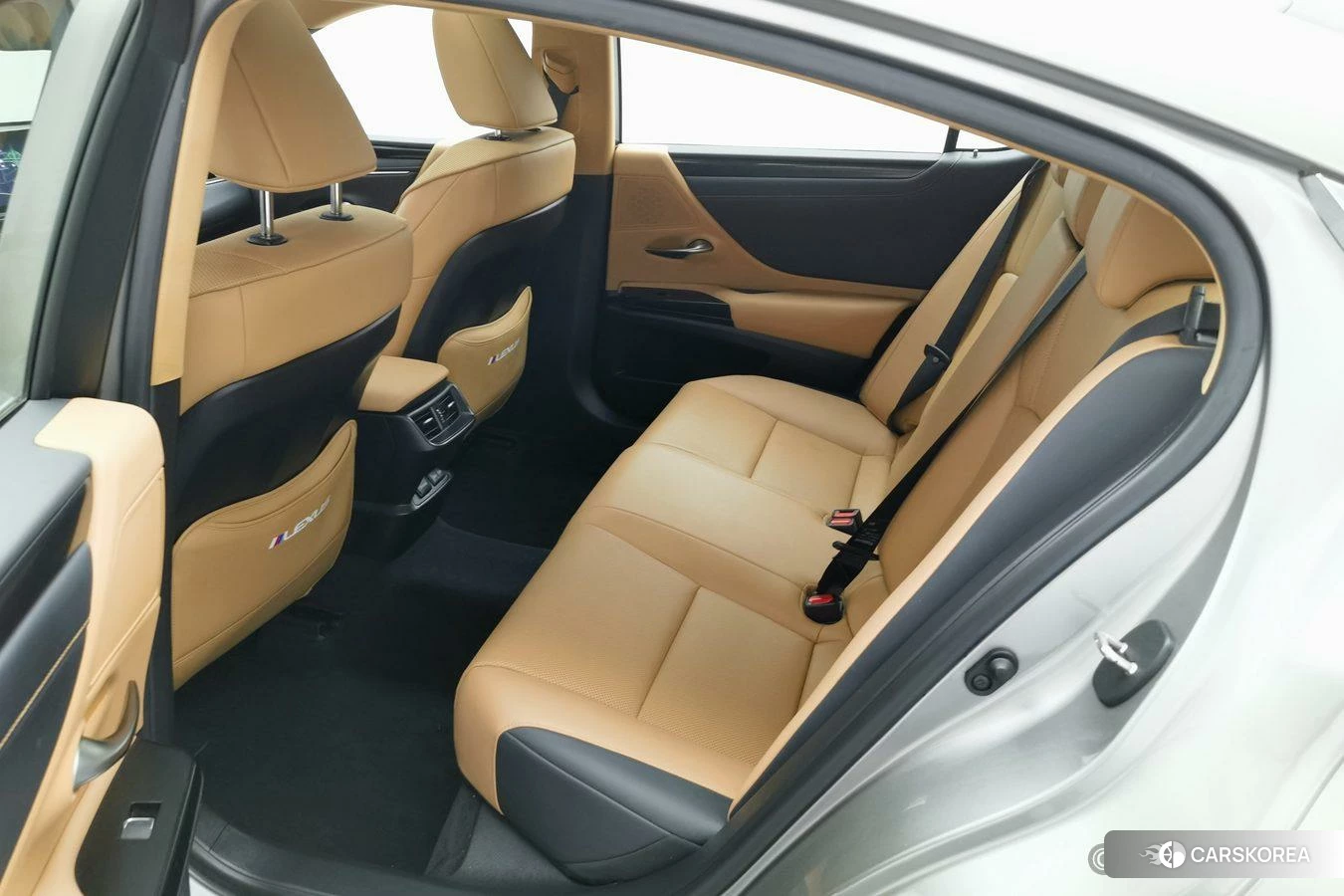 Lexus ES id 4455598 из Китая 24