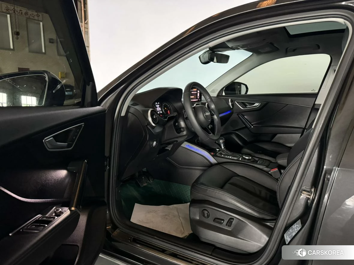 Audi Q2L id 4455189 из Китая 12